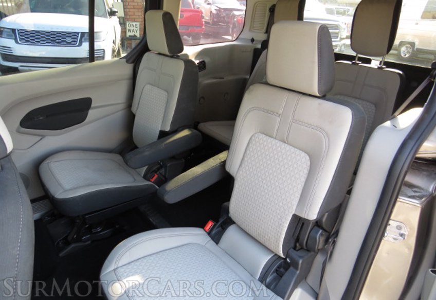 2020 Ford Transit Connect Wagon - Image 26