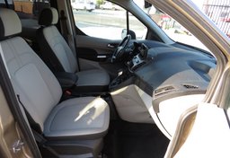 2020 Ford Transit Connect Wagon - Image 25