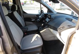 2020 Ford Transit Connect Wagon - Image 23