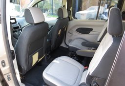 2020 Ford Transit Connect Wagon - Image 30