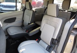 2020 Ford Transit Connect Wagon - Image 26