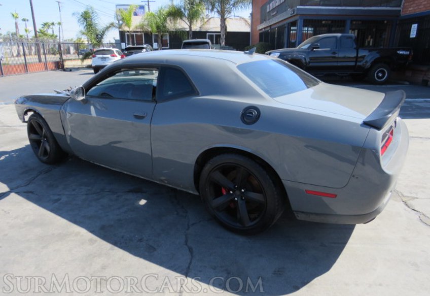2018 Dodge Challenger - Image 5