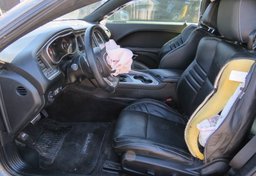 2018 Dodge Challenger - Image 23