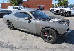 2018 Dodge Challenger - Image 2