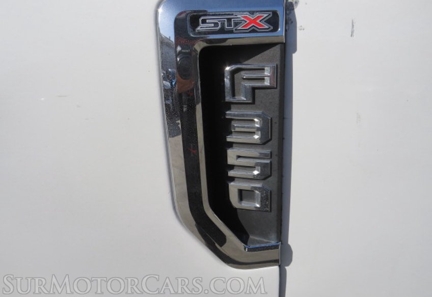 2019 Ford Super Duty F-350 DRW - Image 24