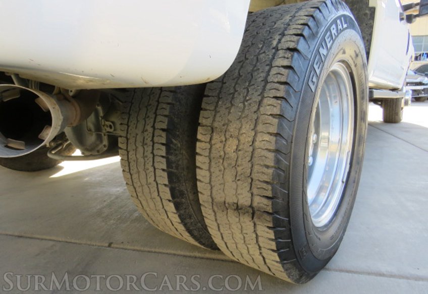 2019 Ford Super Duty F-350 DRW - Image 14