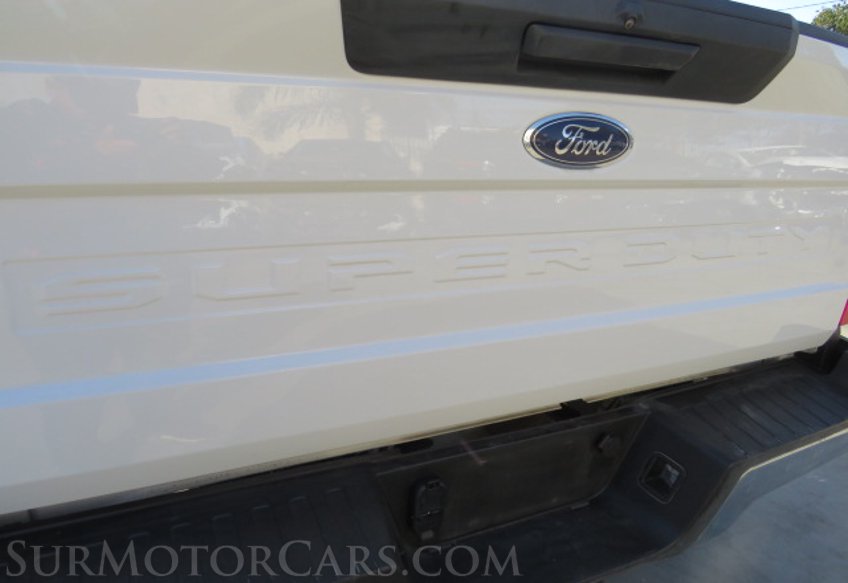 2019 Ford Super Duty F-350 DRW - Image 19