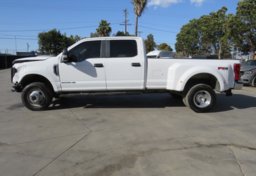 2019 Ford Super Duty F-350 DRW - Image 5