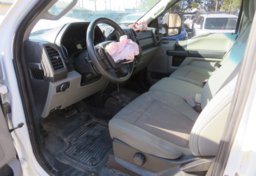 2019 Ford Super Duty F-350 DRW - Image 31