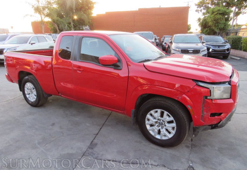 2022 Nissan Frontier - Image 2