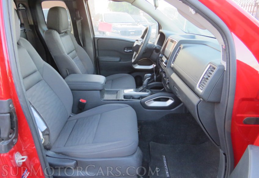 2022 Nissan Frontier - Image 25