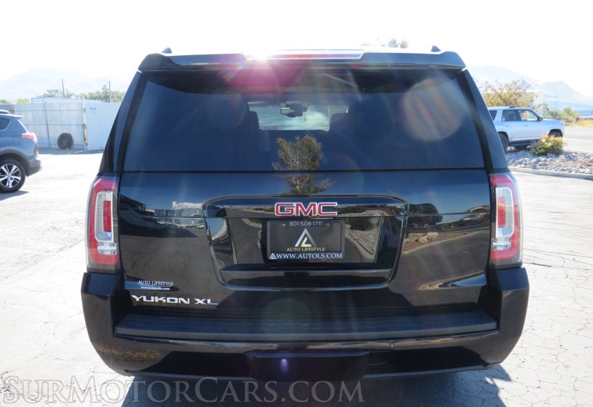 2019 GMC Yukon XL - Image 11