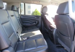 2019 GMC Yukon XL - Image 36