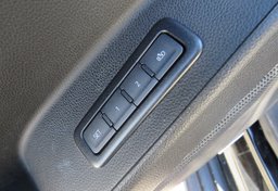 2019 GMC Yukon XL - Image 62