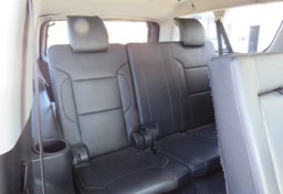 2019 GMC Yukon XL - Image 33