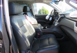 2019 GMC Yukon XL - Image 30