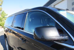 2019 GMC Yukon XL - Image 16