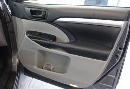 Thumbnail of 2018 Toyota Highlander