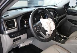 Thumbnail of 2018 Toyota Highlander
