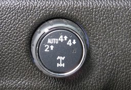 2020 Chevrolet Colorado - Image 38