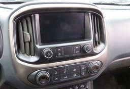 2020 Chevrolet Colorado - Image 33