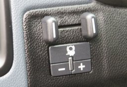 2020 Chevrolet Colorado - Image 39