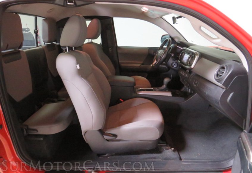 2016 Toyota Tacoma - Image 23