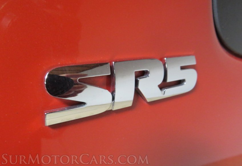 2016 Toyota Tacoma - Image 18