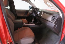 2016 Toyota Tacoma - Image 27