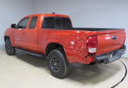 2016 Toyota Tacoma - Image 6