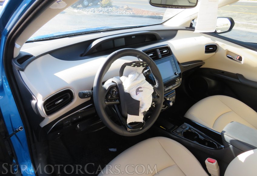 2022 Toyota Prius - Image 56