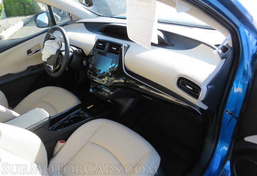 2022 Toyota Prius - Image 23