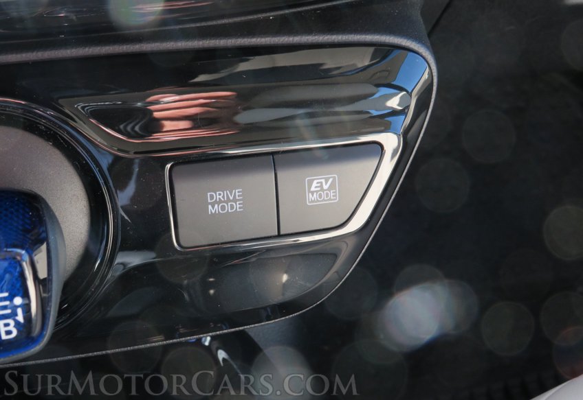 2022 Toyota Prius - Image 46