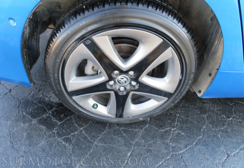 2022 Toyota Prius - Image 41