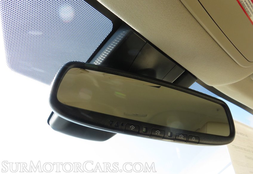 2022 Toyota Prius - Image 42