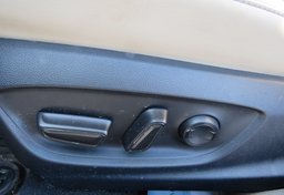 2022 Toyota Prius - Image 45