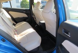 2022 Toyota Prius - Image 28