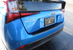 2022 Toyota Prius - Image 17