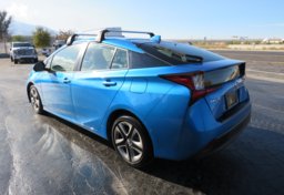 2022 Toyota Prius - Image 7