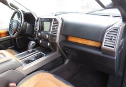 2016 Ford F-150 - Image 29