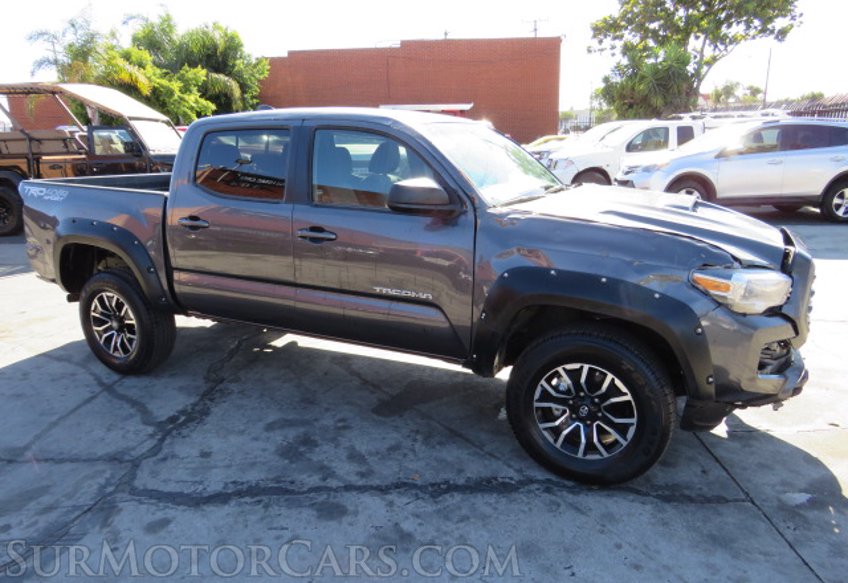 2020 Toyota Tacoma 4WD - Image 4