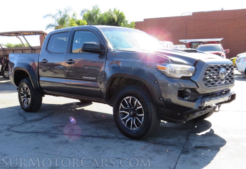 2020 Toyota Tacoma 4WD - Image 2