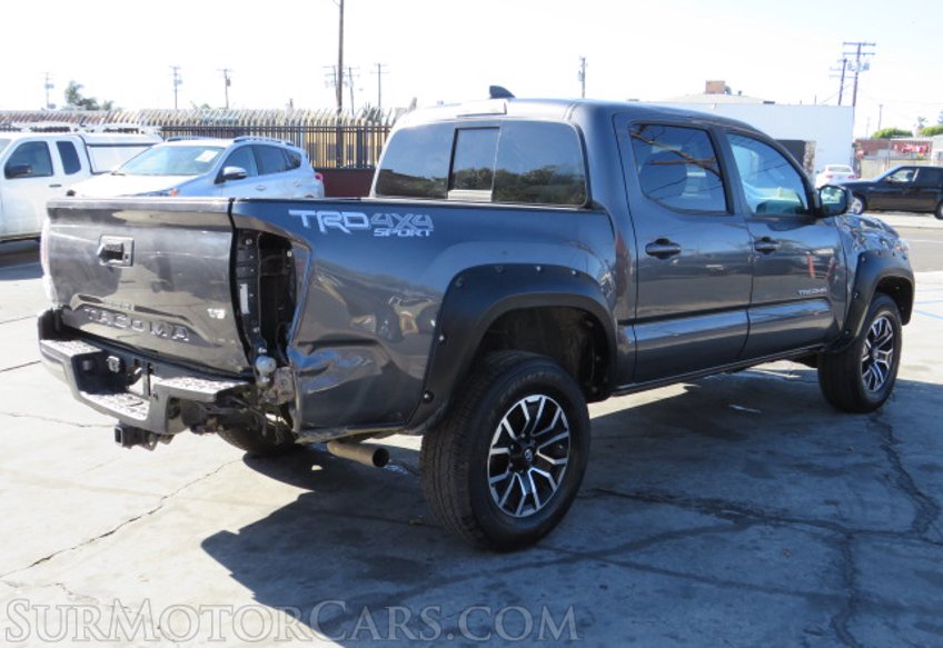 2020 Toyota Tacoma 4WD - Image 7