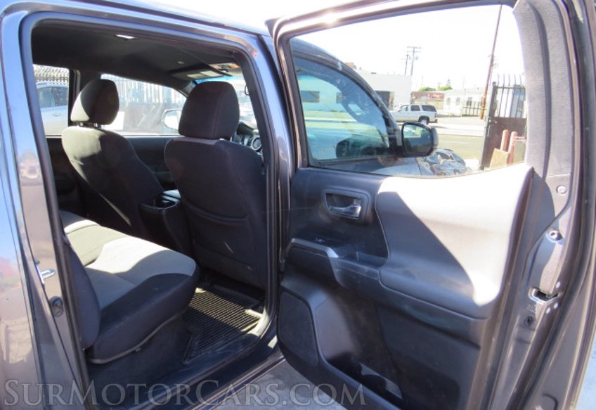 2020 Toyota Tacoma 4WD - Image 23