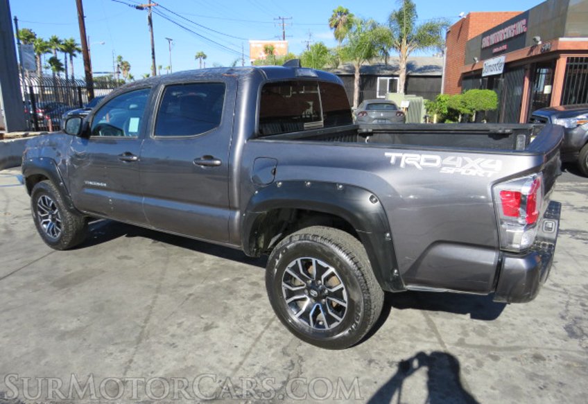 2020 Toyota Tacoma 4WD - Image 10