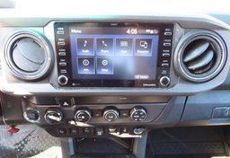 2020 Toyota Tacoma 4WD - Image 46