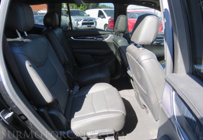 2020 Cadillac XT6 - Image 32