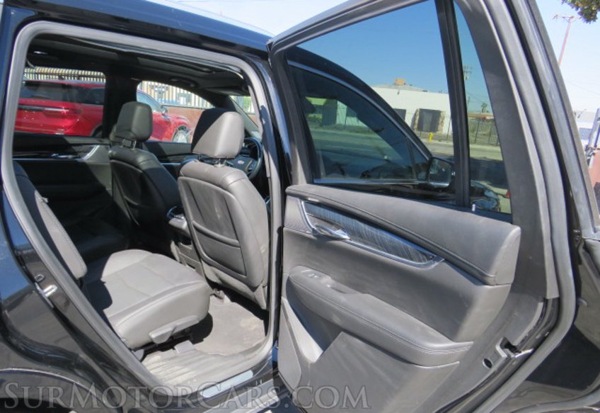 2020 Cadillac XT6 - Image 24