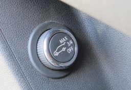 2020 Cadillac XT6 - Image 49