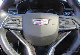 2020 Cadillac XT6 - Image 35